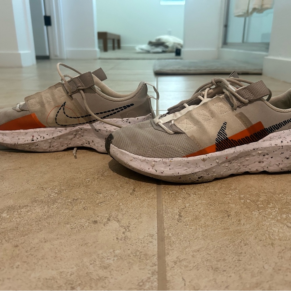 Nike craters